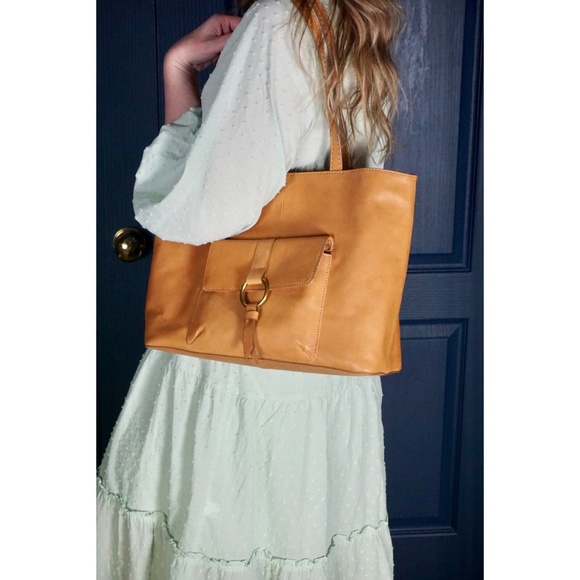 Frye Madison Leather Tote Bag - Picture 2 of 8